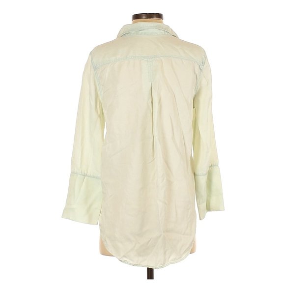 Velvet Heart Long Sleeve Button-Down Shirt - Picture 2 of 2